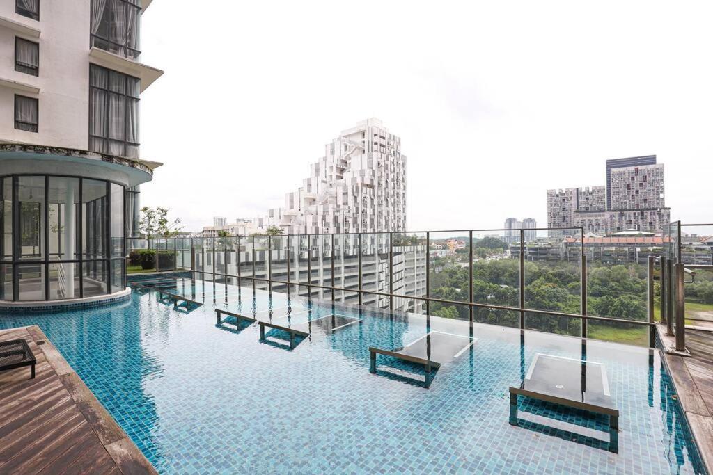 Апартаменты Solstice Duplex Cyberjaya By Ec Экстерьер фото